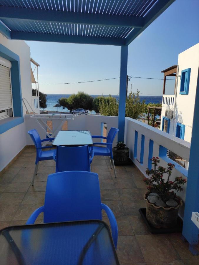 Soula Appartments Makrýgialos 外观 照片
