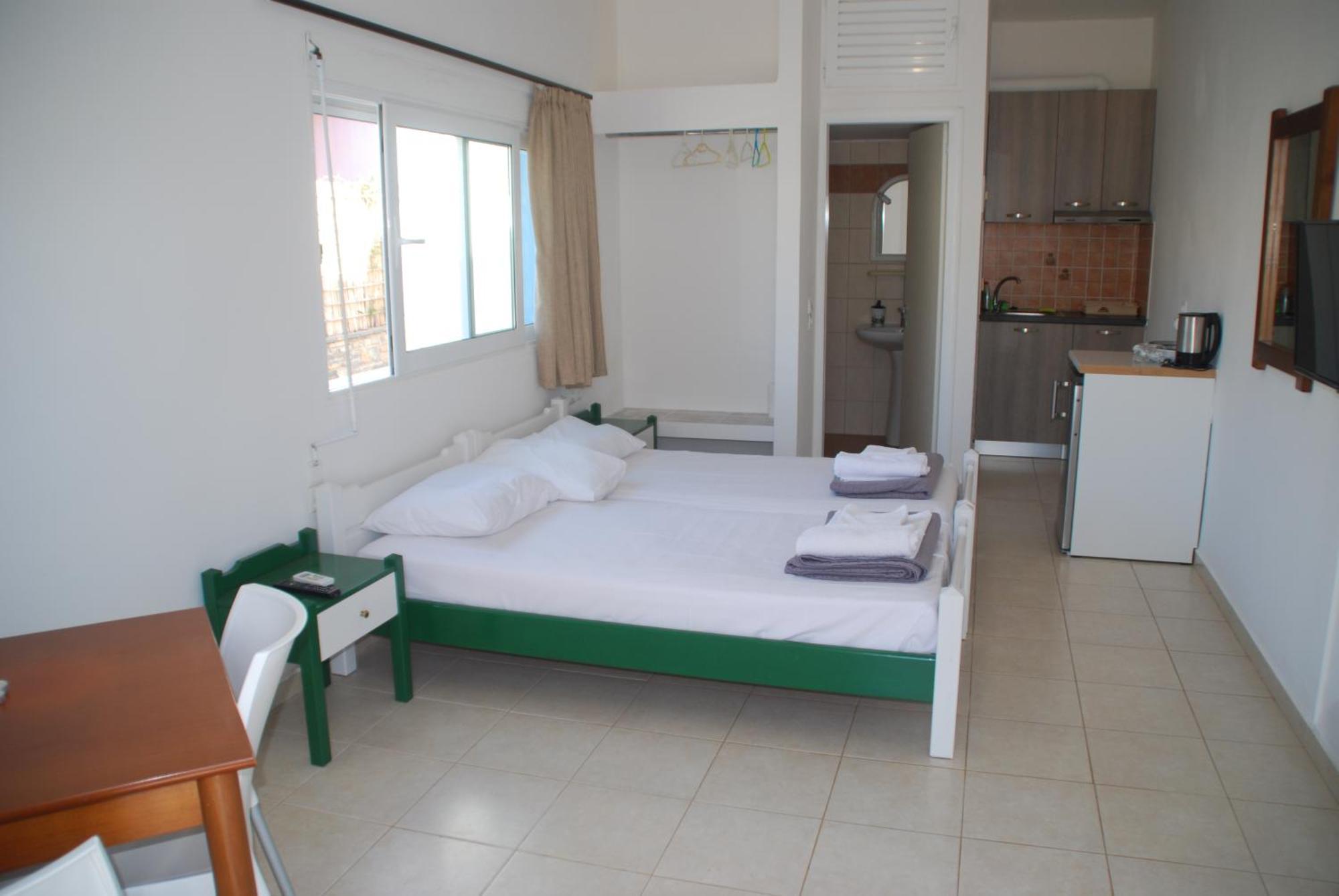 Soula Appartments Makrýgialos 外观 照片