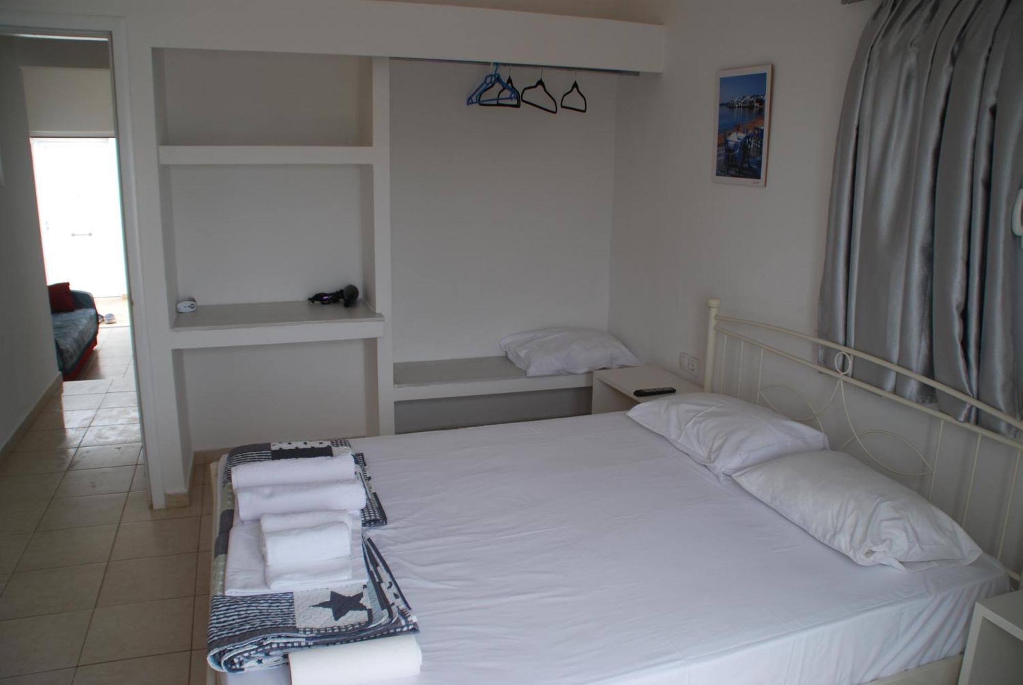 Soula Appartments Makrýgialos 外观 照片
