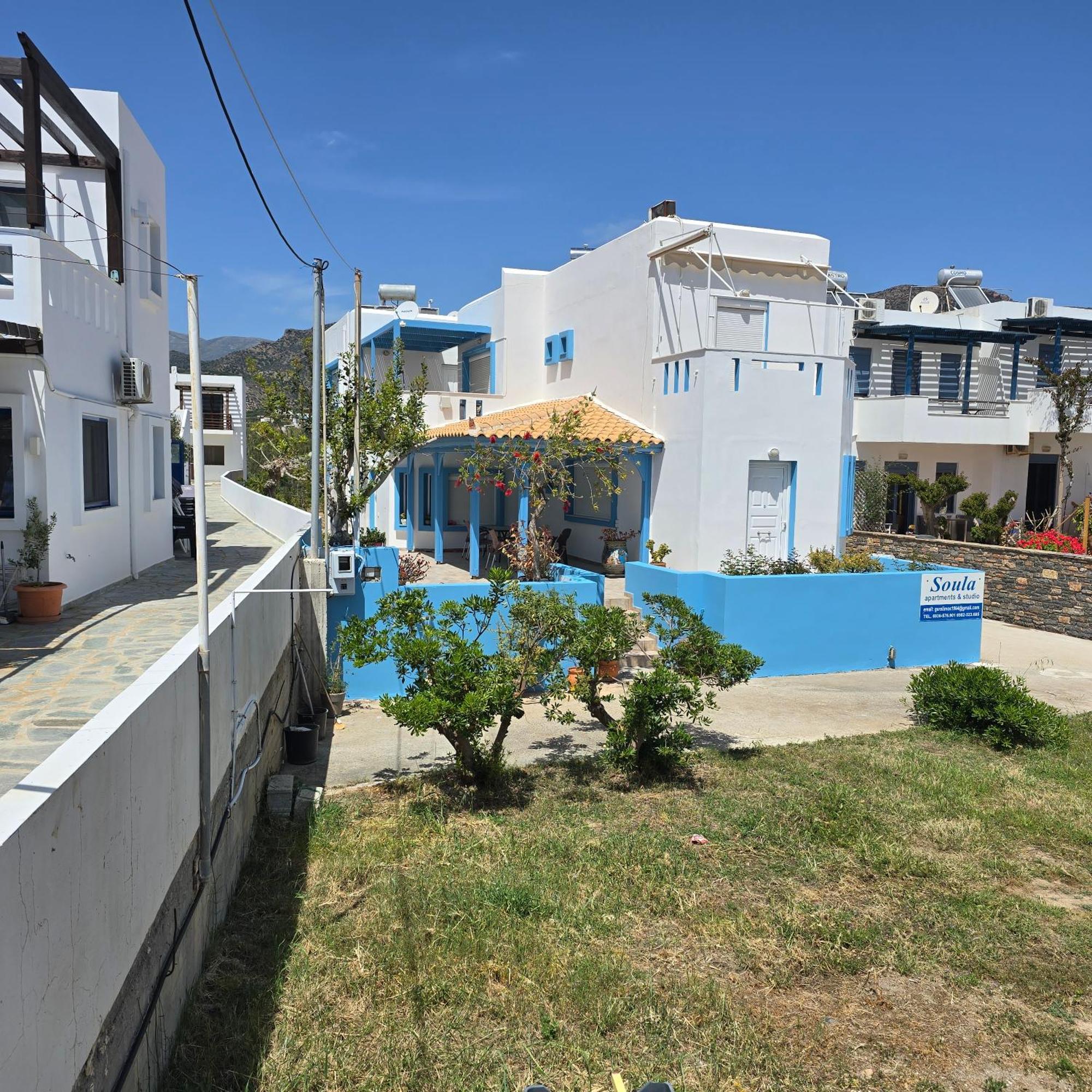 Soula Appartments Makrýgialos 外观 照片